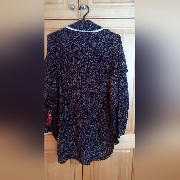 NWT True North Denim Sweater/Cape O/S - Picture 8 of 9